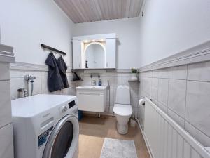 Omakotitalo lähellä keskustaa