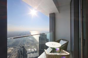 Stunning 1BR with Marina View And Beach Access