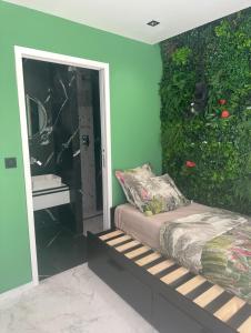 Villas New Architect-Designed Villa : photos des chambres