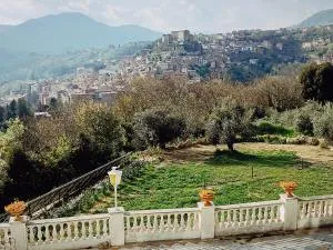 B&b Il Leccio - Serrone