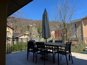Appartements GRAND COSY 10-12 pers Ax Thermes Centre Terrasse Parking : photos des chambres