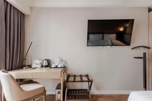 Novotel Executive Hotel at Rosalina Acqua Residence