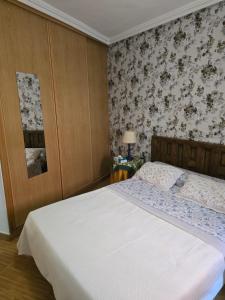 Camino a Monasterio de piedra