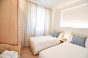 Villa Phoenix - Lake Apartments