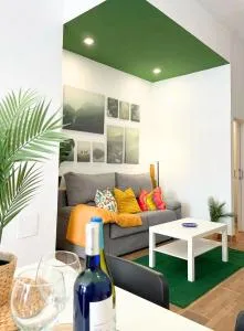 The Yellow Apartment - Guayedra