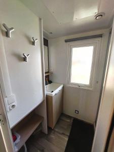 Chalets Mobil Home Denise et Michel : photos des chambres