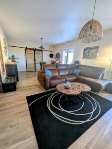 Maison de vacances avec piscine, calme et confort