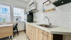 Modern Central Apartment - South Costa, Nerja