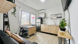 Modern Central Apartment - South Costa, Nerja