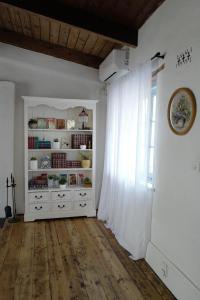 Charming Historical Cottage in Bridgewater