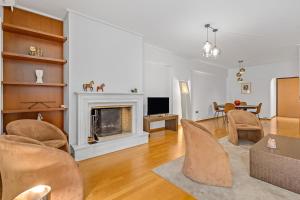 Athens Acropolis Apartment