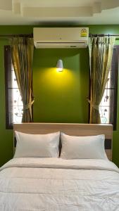 Coastal Lodge Bang saray - 3hvězdičkové hotely ve městě Bang Sare