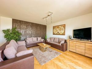 Aranyeső Apartmanházak No.1