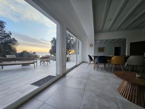 Villa ILO - devant la plage des Nonnes