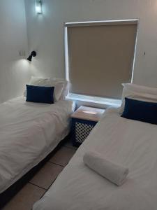 50 Chakas Rock Chalets