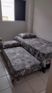 Apto 3 quartos para 06 hóspedes