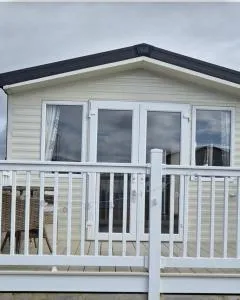 Sleeps 8-Sea View-Pets-Pool-Parking - Cockerham