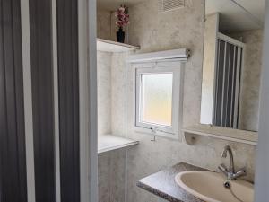 Campings Camping de Ladignac Le Long Bel air : photos des chambres