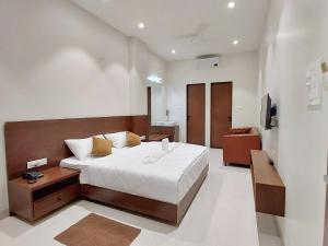 Coco Resort and Banquet