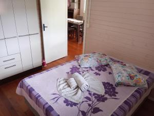 simple house! great location! 2