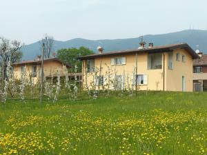 CASCINA LEGNAGO trilocale a 6 chilometri da SALO