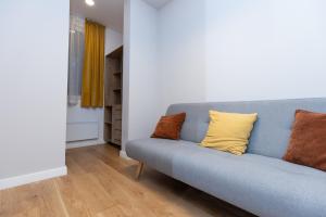 Central 2 Bedroom Apartment!