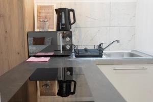 Artsy Central Elizabeth Boulevard Suites