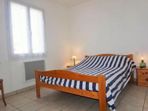 Maisons de vacances Maison cosy proche plage avec jardin clos et terrasse - FR-1-224B-735 : photos des chambres