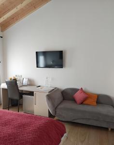 Dalla Afra Agrialloggi