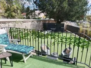 Grey Cosy House Maison Spacieuse avec Jardin - 昂迪伊