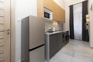 City Center 2 Bedroom Apartment!