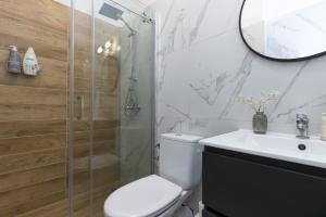 City Center 2 Bedroom Apartment!