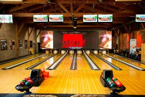 Campings MOBIL HOME LUXUEUX de 3ch - CAMPING LA PIGNADE 4 Etoiles - RONCE-LES-BAINS - COTE ATLANTIQUE : photos des chambres