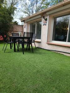 Maisons de vacances Le Garlaban 2 : photos des chambres