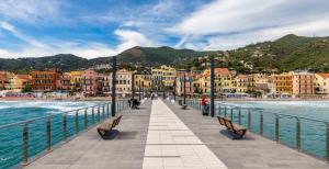 Corso Dantes Paradise Purple - Exclusive Apartment in Alassio