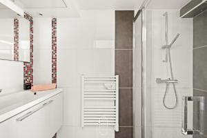 Appartement 3 étoiles coquet à 700m de la mer Les Bonnettes WiFi PK BY HC