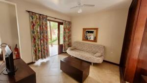 Concha Tropical Flat