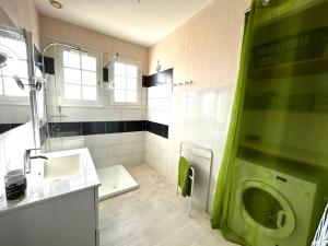 Appartements Gite des pins avec spa : photos des chambres