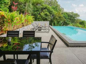 Villa Chatchana 3br Panoramic Seaview Pool