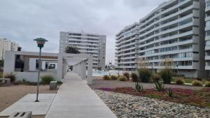 Depto cómodo y amplio en la Serena a 1 cuadra playa 4 Esquinas