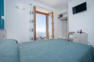 Nel blu dipinto di blu