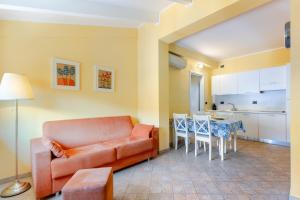 Hostdomus - Sunflower Suite