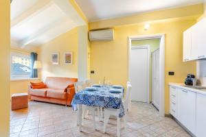 Hostdomus - Sunflower Suite