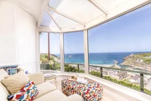 Demontfort - Sea views - Portreath