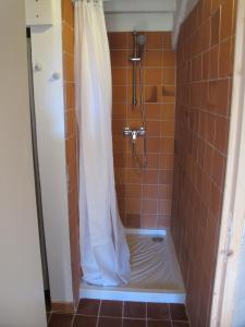 B&B / Chambres d'hotes L'Oisiveraie - Ecolieu dans le bocage normand : photos des chambres