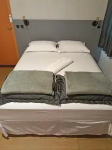 SUÍTE ESPECIAL 33 - Porto Camargo-PR - 乌穆阿拉马