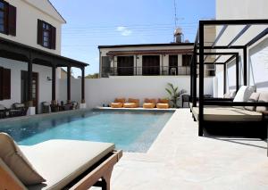 The Colonial
