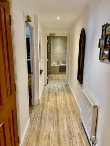 Stunning spacious Apartment on River Ness