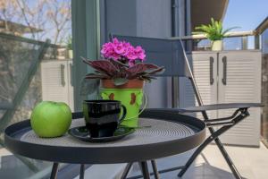 One BR Free parking Center