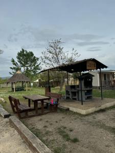 Campings Camping logement entier 3 chambres : photos des chambres